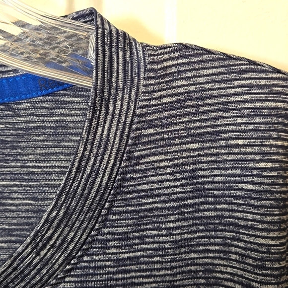 Reebok, Short Sleeve Tee, Speedwick, 3XL Lightweight, Breathable, 100% Polyester - Picture 4 of 10